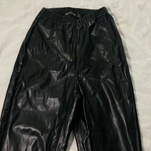 Pretty little thing Skinny leather pants